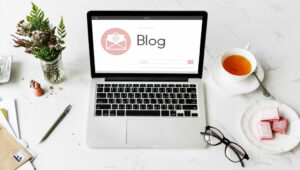 How to leverage blogs to increase organic traffic for B2B firms?