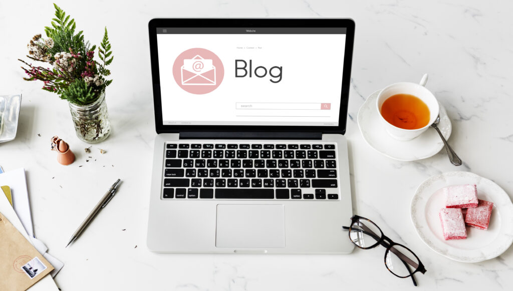 How to leverage blogs to increase organic traffic for B2B firms?